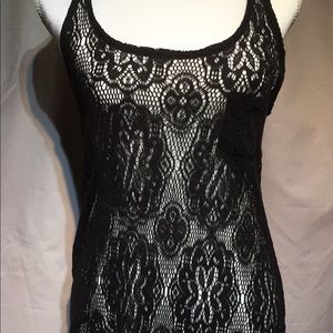 Tea n Rose long sheer top with pocket